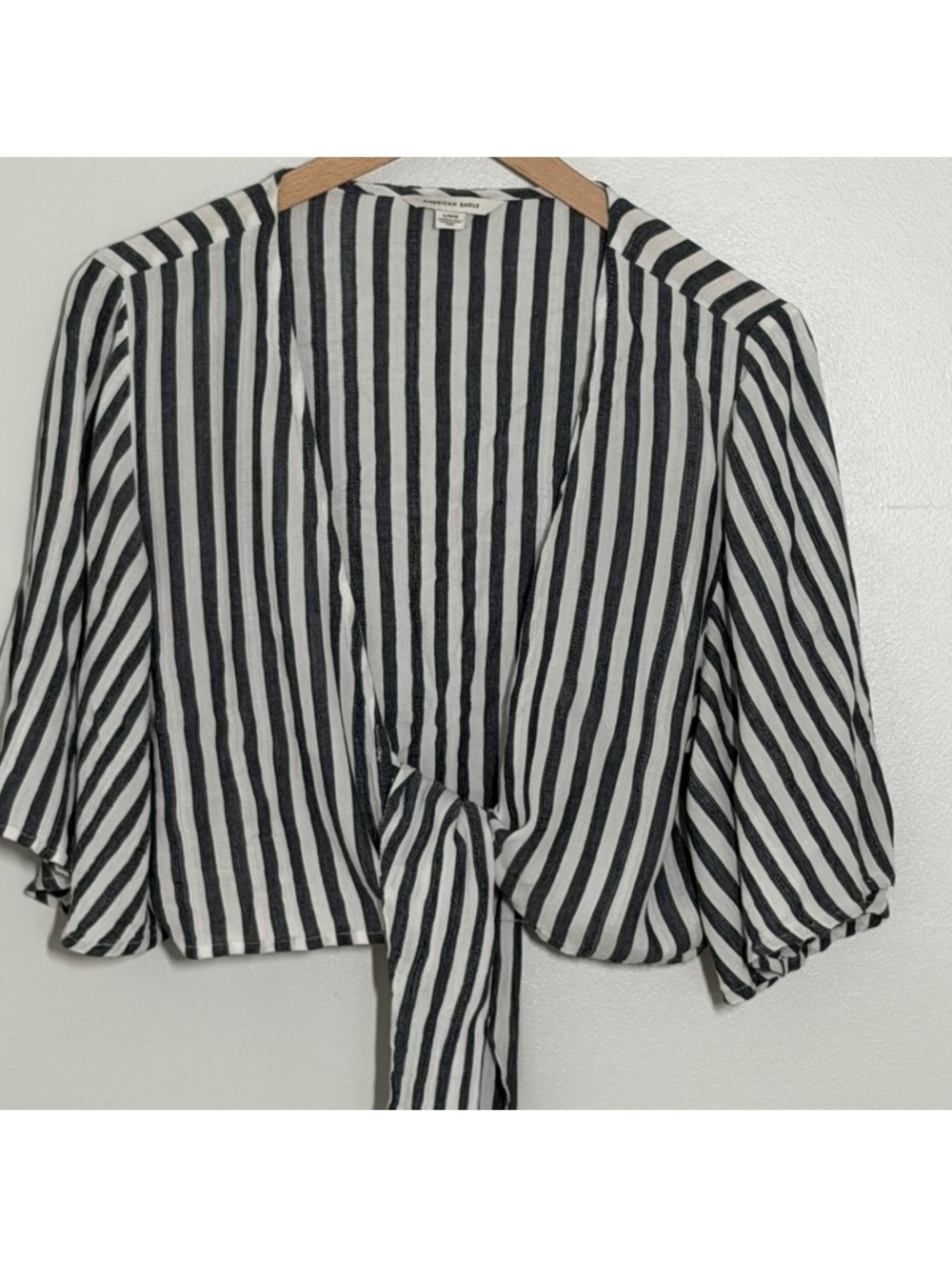American Eagle Black White Striped Tie Front Kimono Top Women’s Large